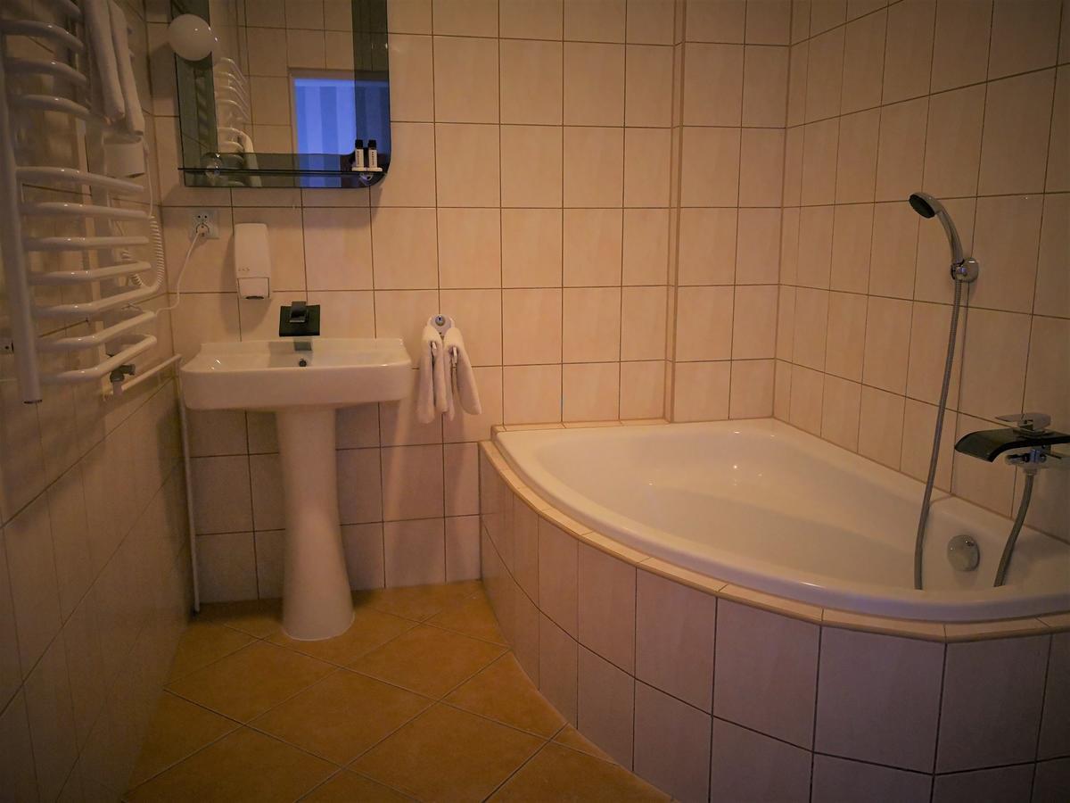 Babilon Krzeszow Aparthotel Krzeszow  Εξωτερικό φωτογραφία